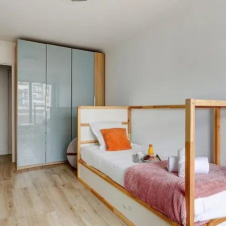 Apartment 5020 Curial - Chic 19th Paris