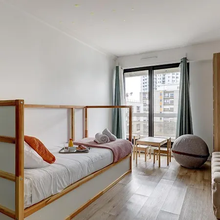 5020 Curial - Chic 19th * Paris